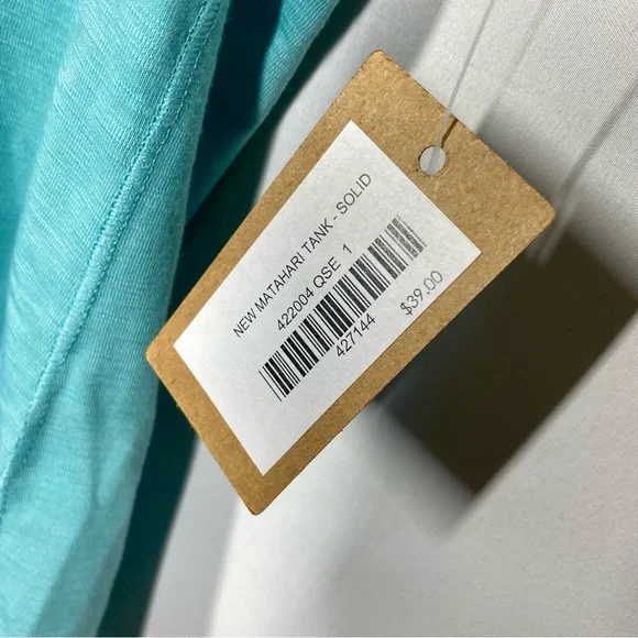 NWT Title Nine Matahari V-Neck Tank in Solid Light Blue. Small - Picture 2 of 5